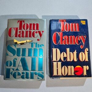 💥5 for 25💥 Source Unknown Tom Clancy Book Set - Blue and Gray Covers